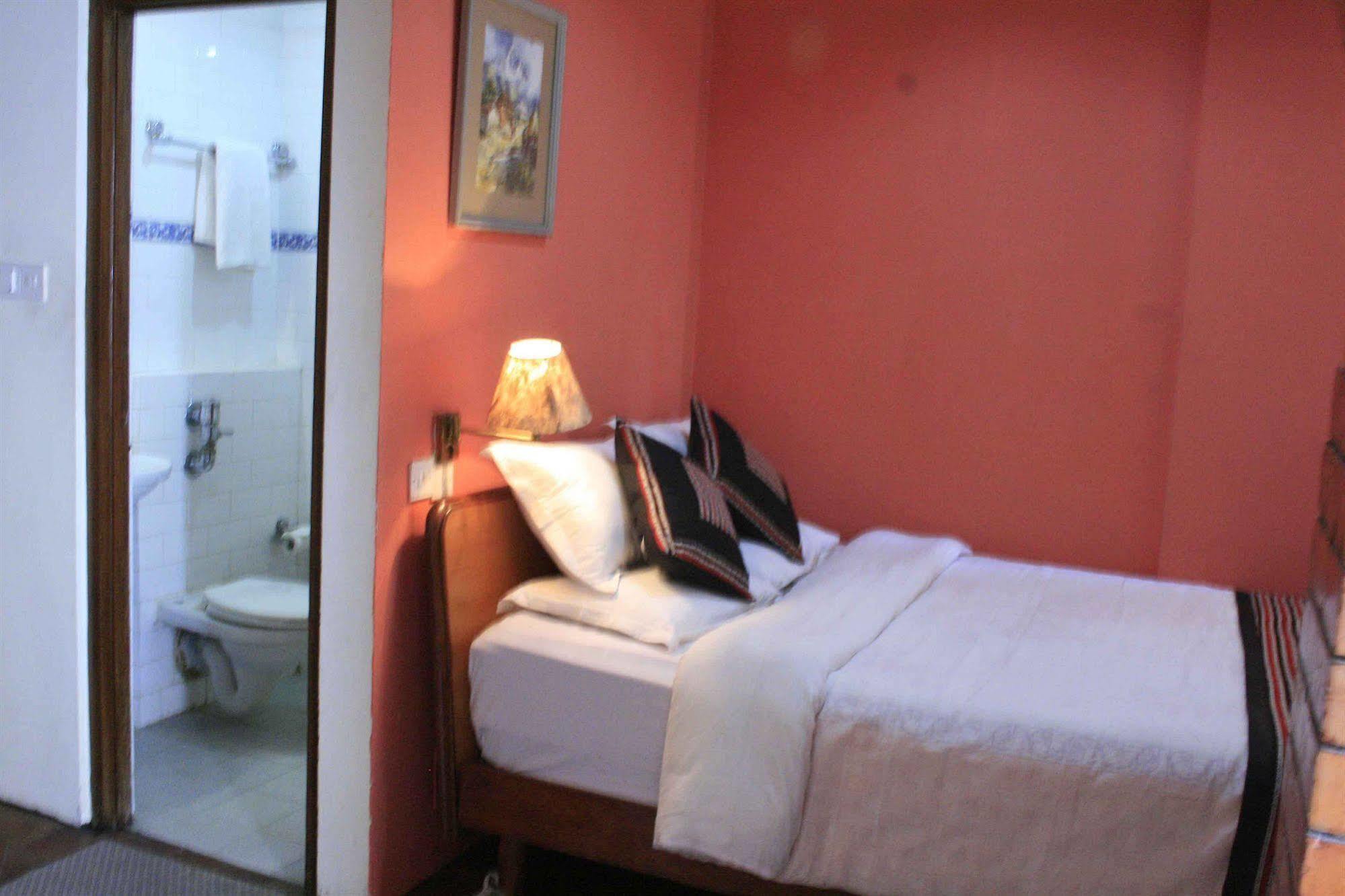 Heritage Home Hotel And Guest House Kathmandu Esterno foto