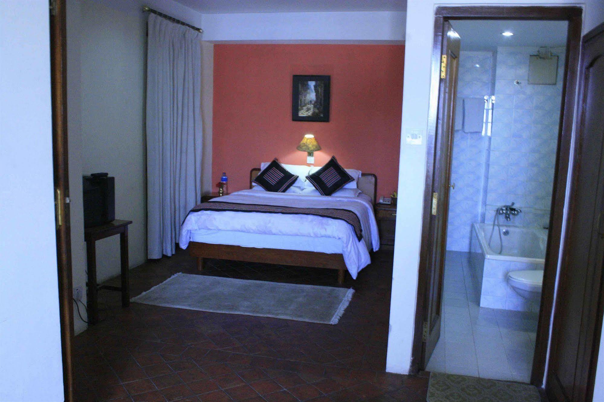 Heritage Home Hotel And Guest House Kathmandu Esterno foto